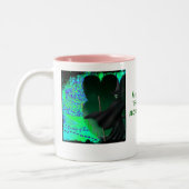 Het gerukte gerucht tweekleurige koffiemok (Links)