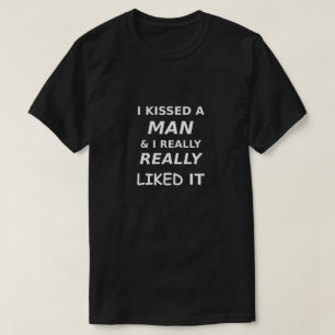 Het grappige Vrolijke Shirt LGBTQ ik Man kuste