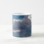 Het grote eiland Hawaï en zijn bergen Koffiemok (Center)