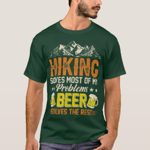 Het hakken lost Problemen op, beer lost het Rest F T-shirt