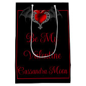 Het Hart van de gothic met Bat Wings Gepersonalise Medium Cadeauzakje (Achterkant)
