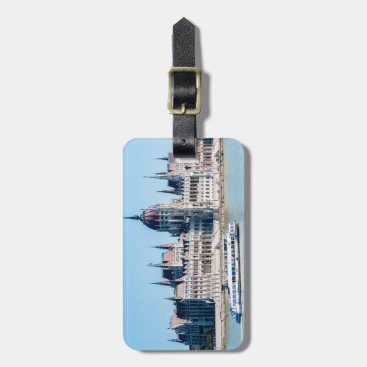 Het Hongaarse parlementsgebouw in de stad Boedapes Bagagelabel (Voorkant verticaal)