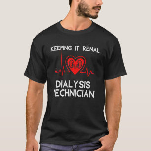 Het houden van het nierdialyseproces Technicus har T-shirt