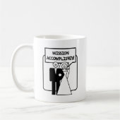 Het huwelijk "missie voltooid" koffiemok (Links)