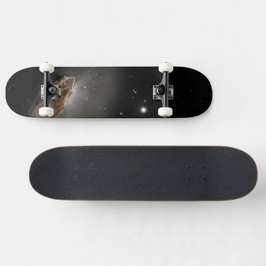 Het interstellaire object Oumuamua. Skateboard (Horizontaal)
