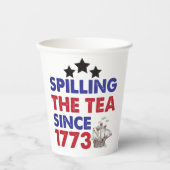 Het invullen van de thee sinds 1773, patriottisch, papieren bekers (Voorkant)