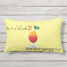 het is 5 uur hier in de open kussen