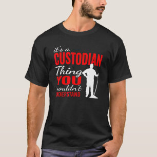 Het is de beheerder Thing voor schoonmaakbedrijf v T-shirt