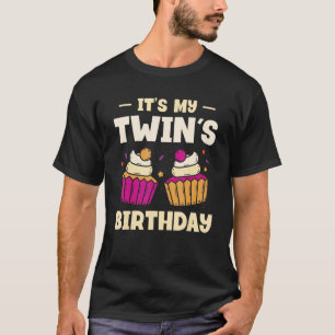 Het is de verjaardag van mijn tweeling Vieren Scha T-shirt