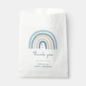 Het is een Boy Boho Rainbow Baby shower Bedankzakje (Voorkant)