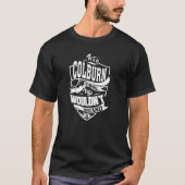 Het is een COLBURN-ding T-shirt (Voorkant)