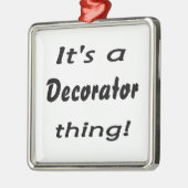 Het is een decoratie ding. (Links)