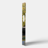 Het is een Dogwood Waterfall Case-Mate iPhone Case (Achterkant / Rechts)