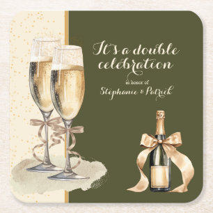 Het is een dubbel feest met gouden champagne vierkante kartonnen onderzetter