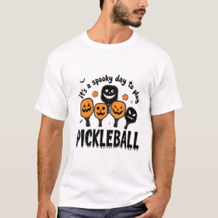 Het is een enge dag om Pickleball Halloween te spe T-shirt