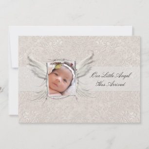 Het is een 'Girl Angel Wings Birth Announcement' Kaart