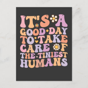 Het is een goede dag om voor de kleinste mensen te uitnodiging briefkaart