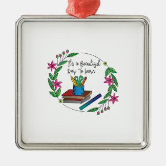 Het is een mooie dag om te leren metalen ornament