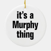 het is een murphy-ding keramisch ornament (Achterkant)