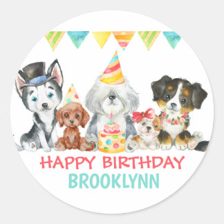 Het is een puppy feestje met een gelukkige verjaar ronde sticker