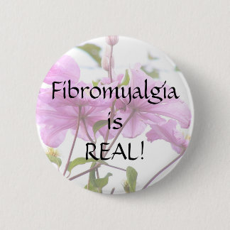 Het is een REAL pin badge Ronde Button 5,7 Cm