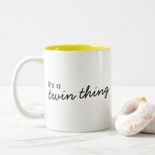 Het is een tweelingding   Moderne matchingkoppelin Tweekleurige Koffiemok
