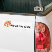 Het is een wit-wit-georiënteerde gnar. bumpersticker (Op Truck)