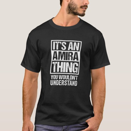Het is iets dat je niet eerst zou begrijpen. t-shirt (Voorkant)