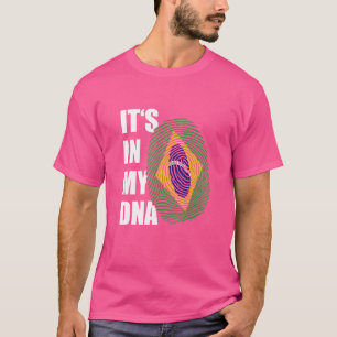 Het is in mijn Braziliaanse DNA Roots Fingerprint T-shirt