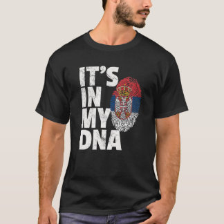 HET IS IN MIJN DNA-Servische Vlag kerstcadeau T-shirt