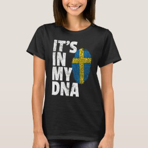 Het is in mijn dna Zweden Zweedse Mannen vrouwen T-shirt