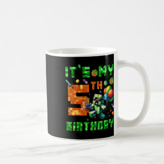 Het is mijn 5e verjaardag Pixel Nummer Videospel G Koffiemok