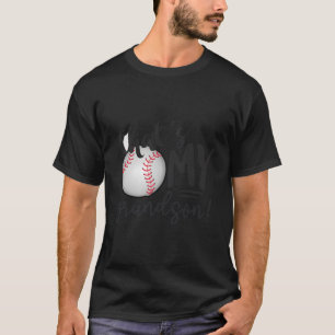 Het is mijn kleinzoon daar honkbal t-shirt