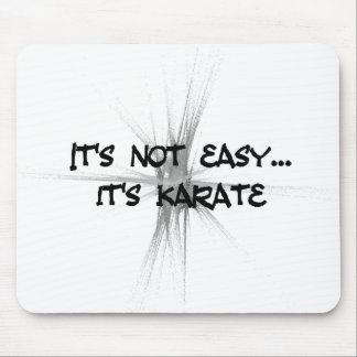 Het is niet gemakkelijk - Karate Grey Muismat