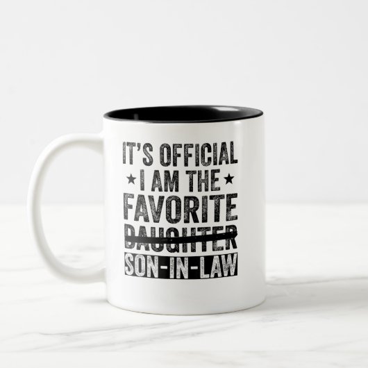 Het is officieel dat ik de favoriete schoonzoon be tweekleurige koffiemok (Links)