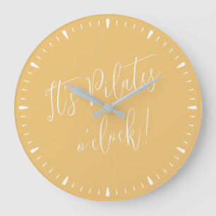 Het is Pilates O'Clock Fun Golden Yellow Fitness Grote Klok