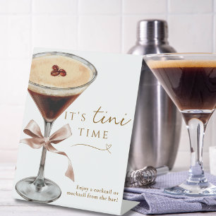 Het is Tini Time Espresso Martini Cocktail Bar Reclamebord Met Voetstuk
