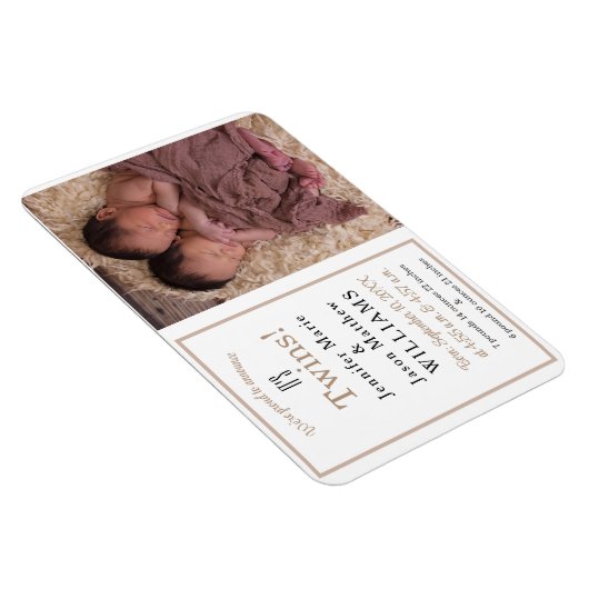 Het is Twins Modern Photo Birth Announcement Magneet (Rechterzijde)