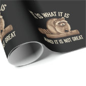 Het is wat het is en het is geen geweldige wasbeer cadeaupapier (Rol Hoek)