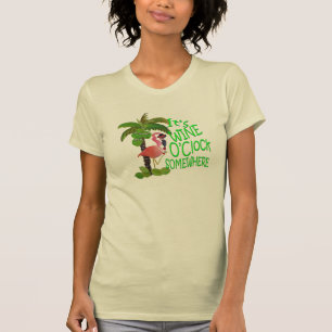 Het is wijnuur ergens flamingo T-shirt