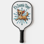 Het is Zoomie Time Chihuahua Pickleball Paddle (Achterkant)
