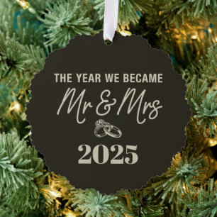 Het jaar waarin we meneer en mevrouw werden 2025 G Ornament Kaart