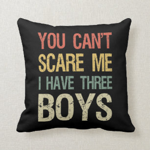 Het kan me niet schelen dat ik drie jongens heb. kussen