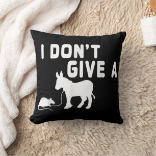 Het kan me niets schelen Een grappig geschenk voor Kussen