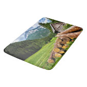 Het klooster in het bos met bergen badmat (Gekanteld)