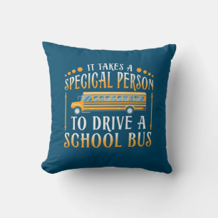 Het kost een speciale persoon om een schoolbus te kussen