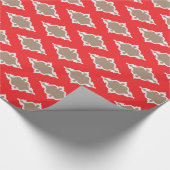 Het leuke girly rode monogram van het ikat cadeaupapier (Hoek)