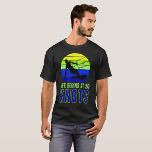 Het leven begint bij 20 knopen T-shirt