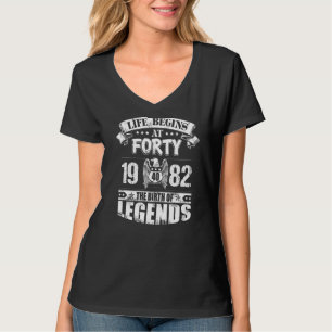 Het leven begint op veertig jaar 1982 met de geboo t-shirt