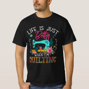 Het leven is alleen maar beter als ik kanaliseer t-shirt